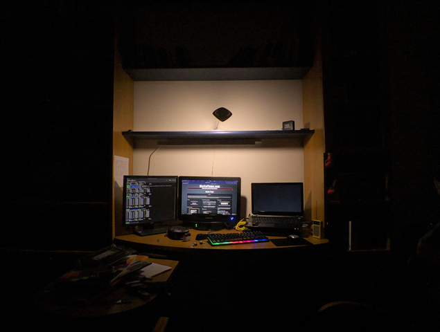 Picture of my bedroom, v1 era